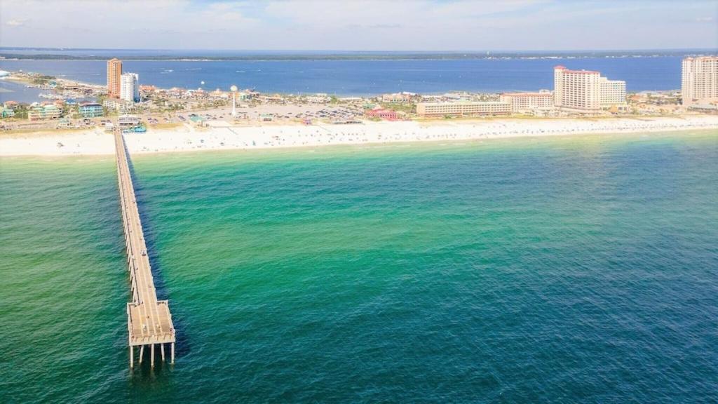 Ocean Front Penthouse Suite Panoramic Views Of Gulf,Pensacola Beach,Pier, & Bay Exterior photo